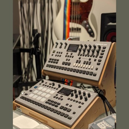 Stand 2 MKII MDF